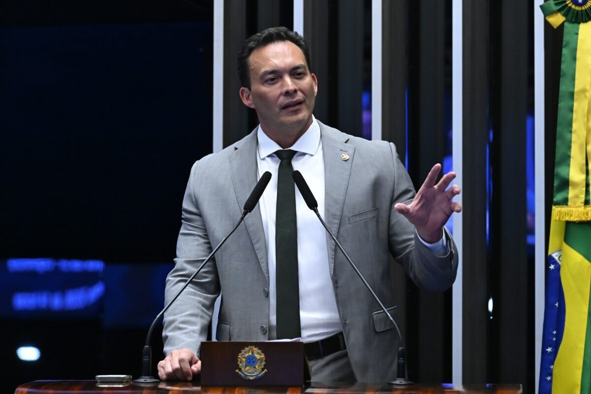O Crescimento Patrimonial do Senador Styvenson Valentim: Uma Análise da Transparência Eleitoral no RN