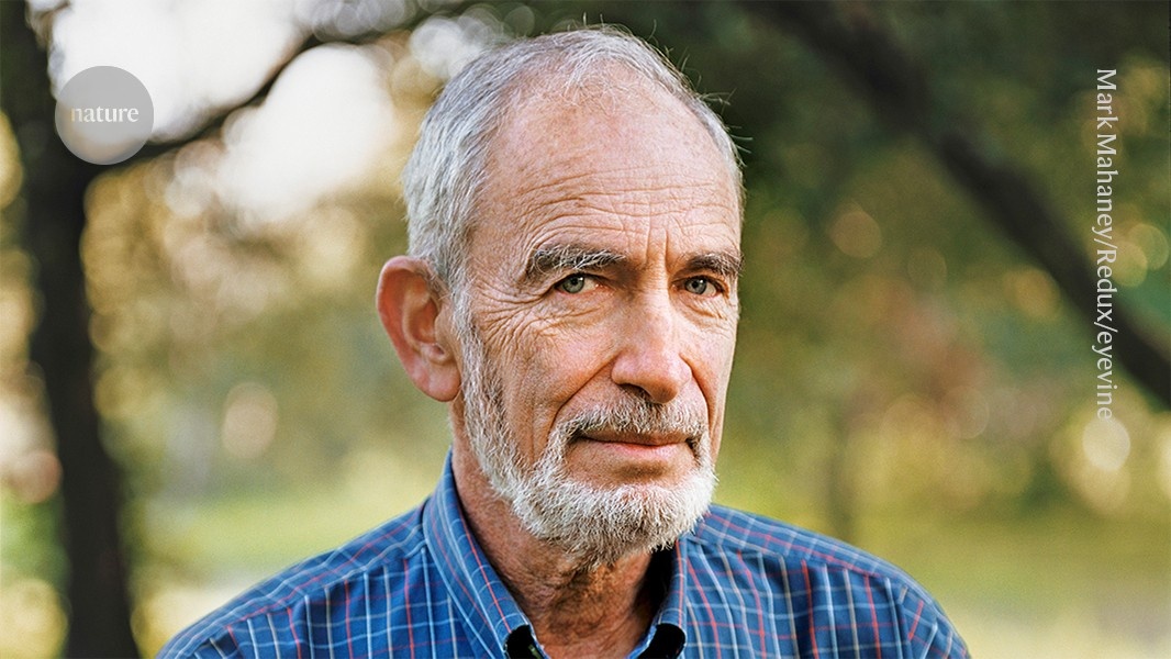 O Legado Ambivalente de Paul R. Ehrlich: Uma Análise da "Bomba Populacional" e Seu Impacto Duradouro