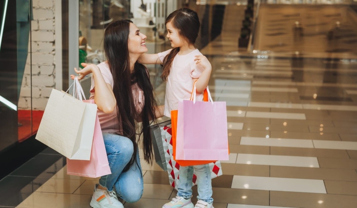 Dia das Mães em Manaus: R$ 256 Refletem Mais que um Presente, a Pulsação da Economia Regional
