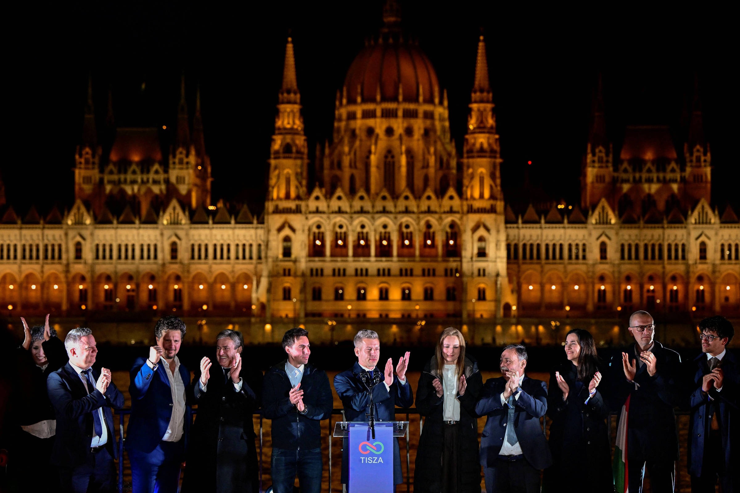 Guinada Húngara: A Reintegração de Budapeste no Ocidente e Suas Implicações Geopolíticas