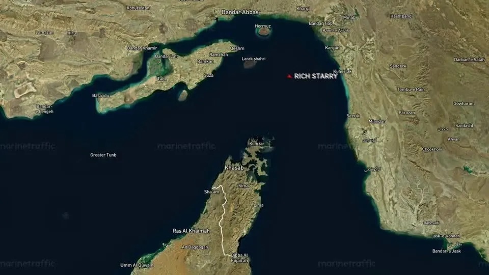 Estreito de Ormuz: O desafio chinês que reconfigura sanções e a economia global do petróleo