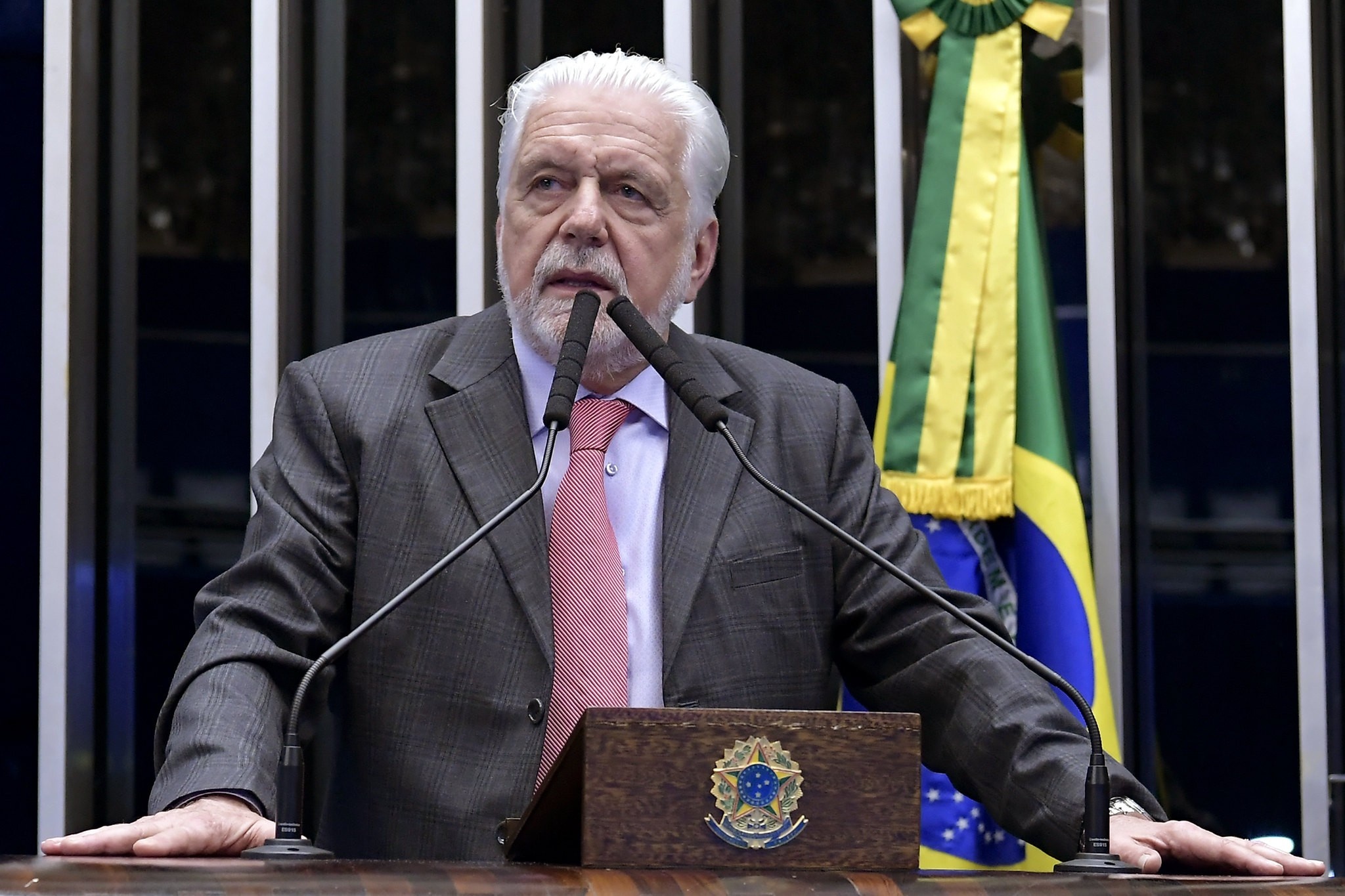 Operação Compliance Zero: Como a Intersecção entre Poder Político e Setor Financeiro Ameaça a Estabilidade do País
