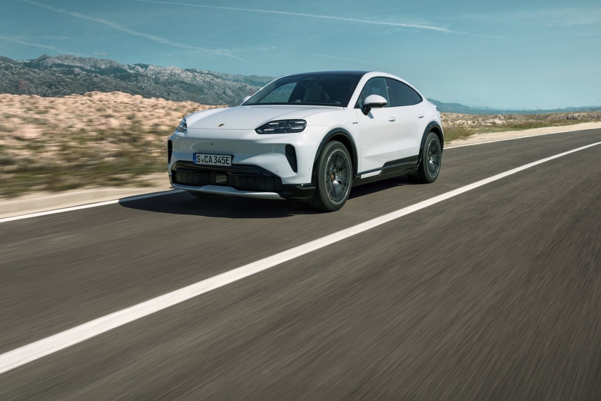 A Estratégia Elétrica da Porsche: Cayenne Coupe Eletrificado Aponta Novas Rotas para o Mercado de Luxo e Tecnologia