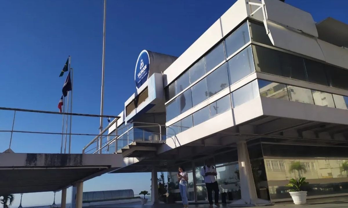 Novo Cemitério Vertical em Salvador: Desafios Urbanos e a Gestão da Dignidade Post-Mortem