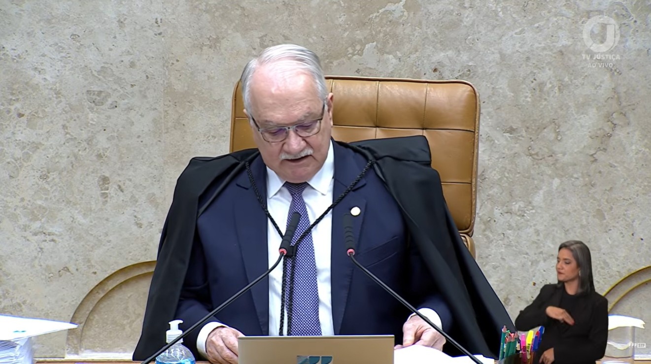 STF Reafirma Soberania e Distingue Liberdade de Expressão de Abuso em Confronto com Relatório dos EUA