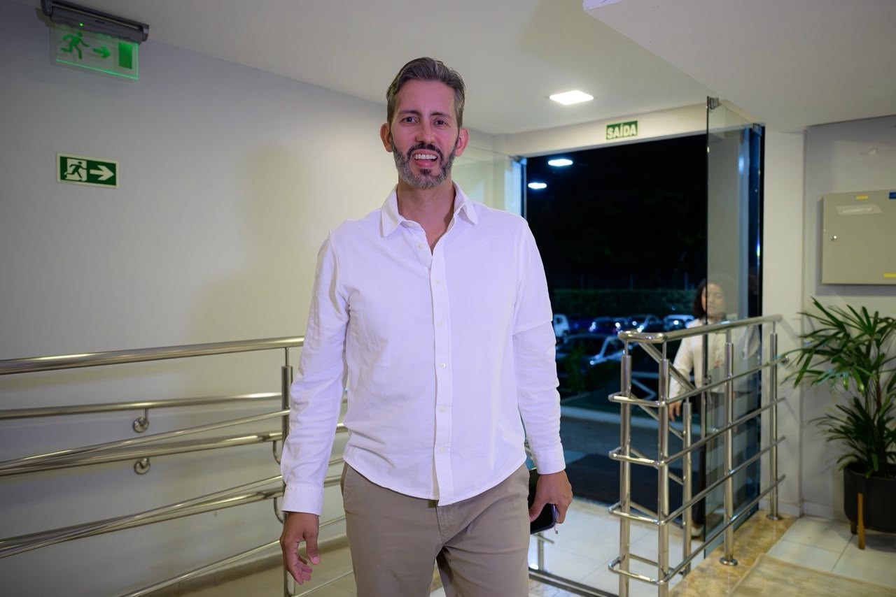 Leandro Grass (PT) é o 13º candidato ao governo do DF