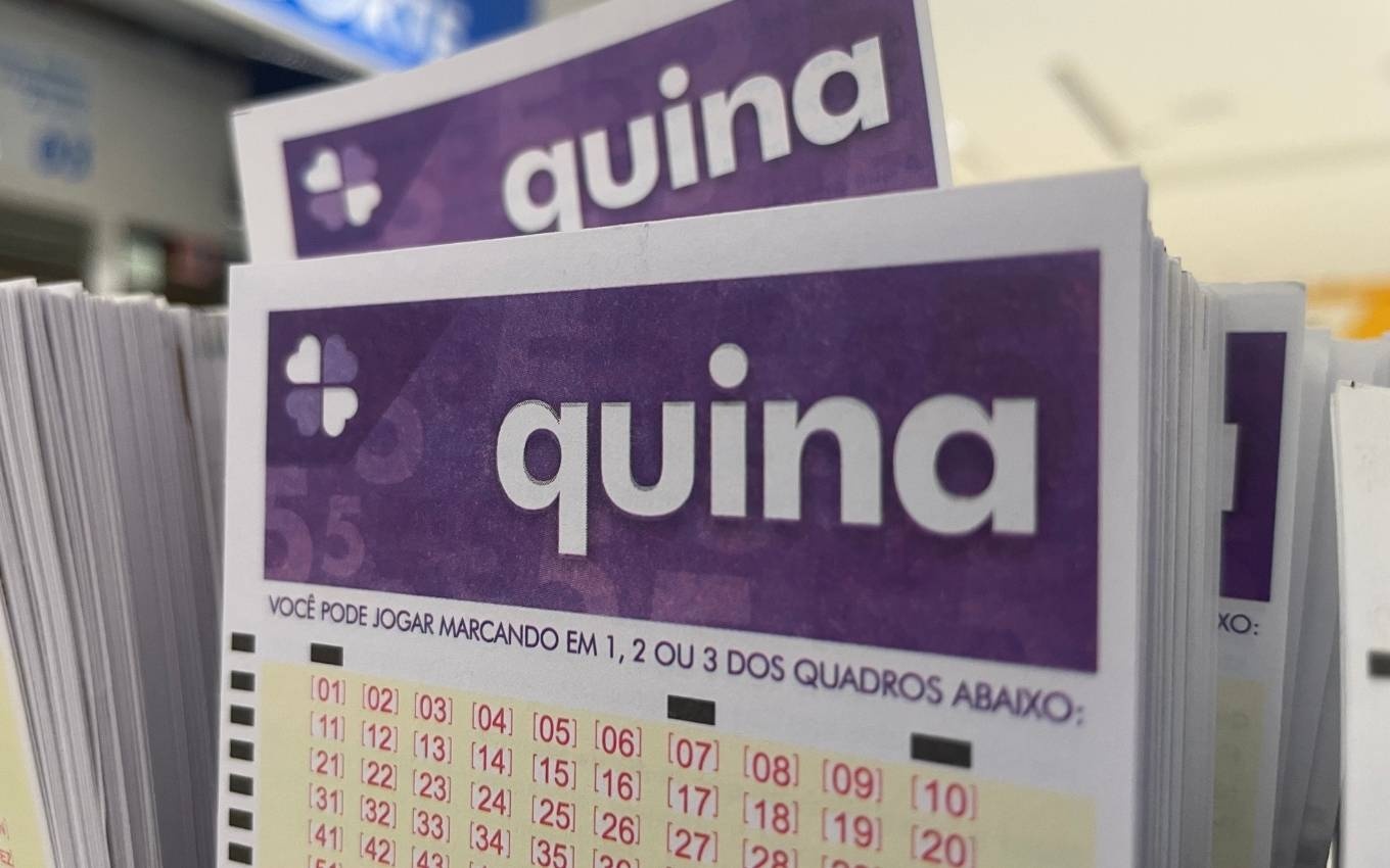 R$ 15 Milhões na Quina: A Ilusão da Fortuna e o Gasto de Oportunidade Pessoal