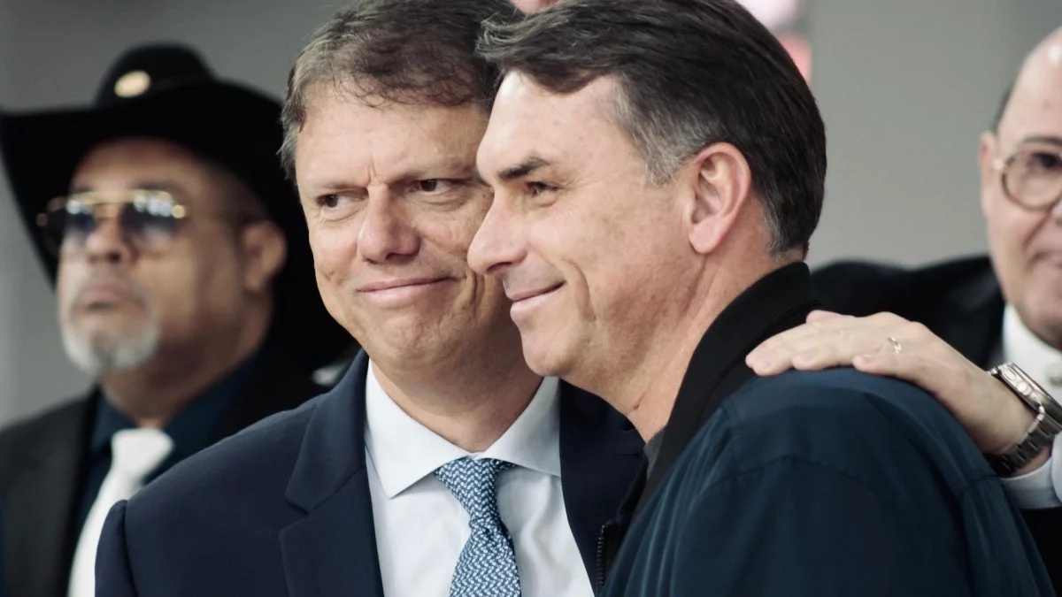 Republicanos declara apoio a Flávio no 2º turno contra Lula
