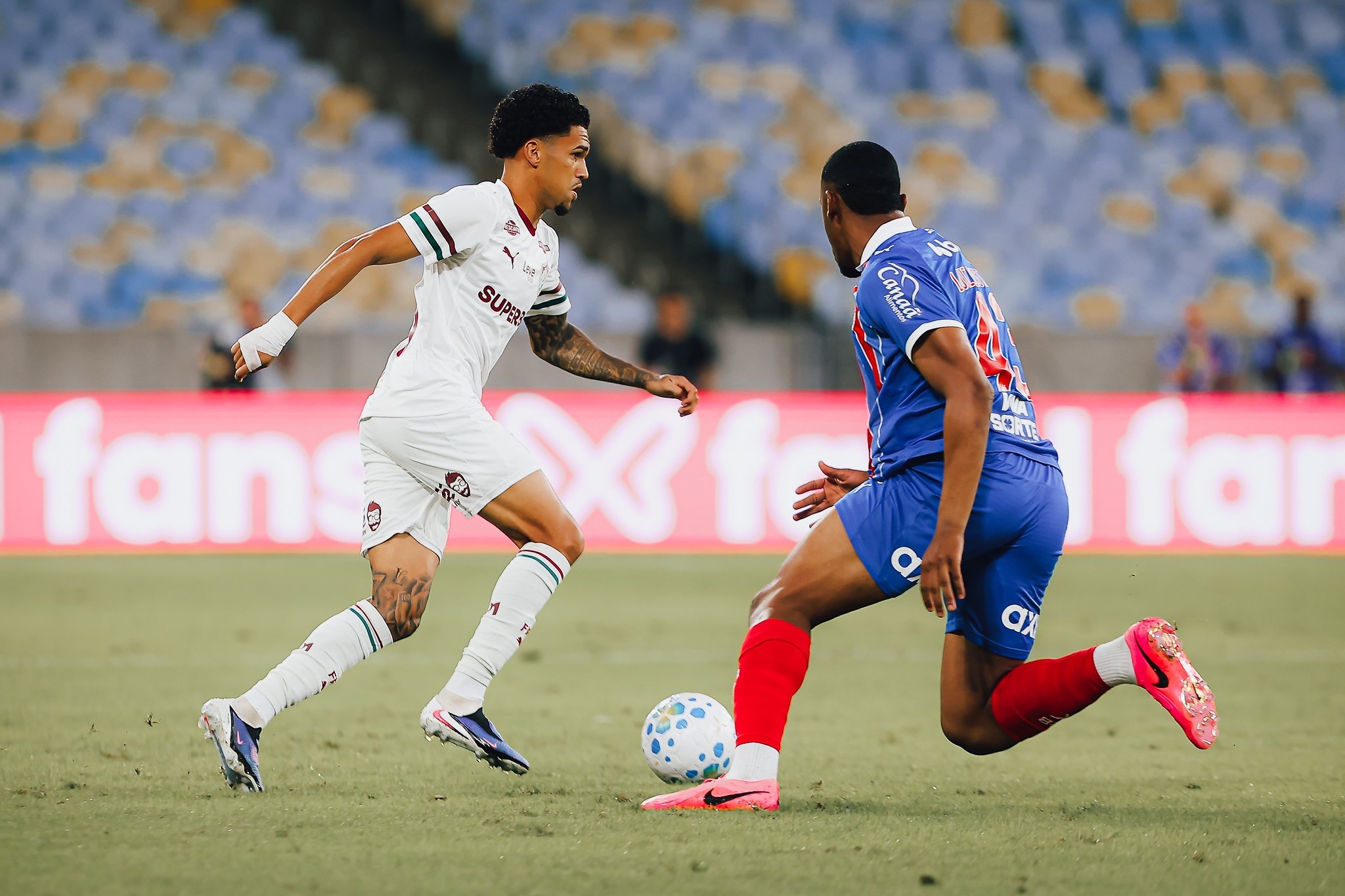 A Saída de Zubeldía e a Inflexão Estratégica no Fluminense: O Peso da Base e o Futuro em Jogo