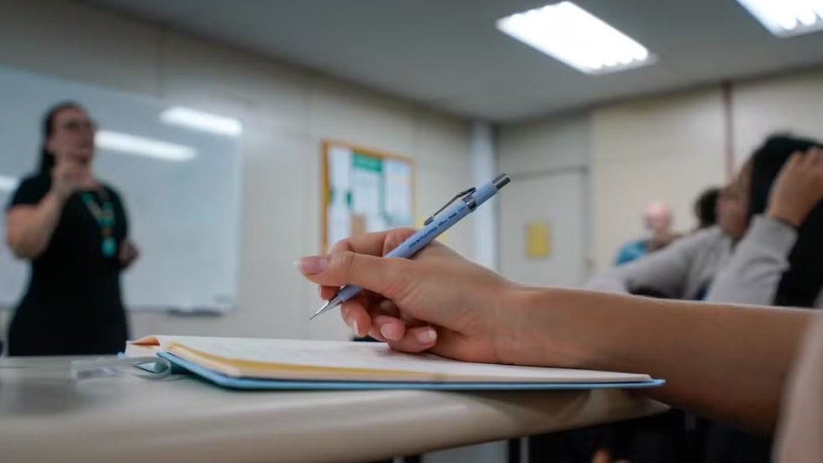 Ideb 2025: A Maior Nota da História no Ensino Médio do RN e os Desafios Latentes