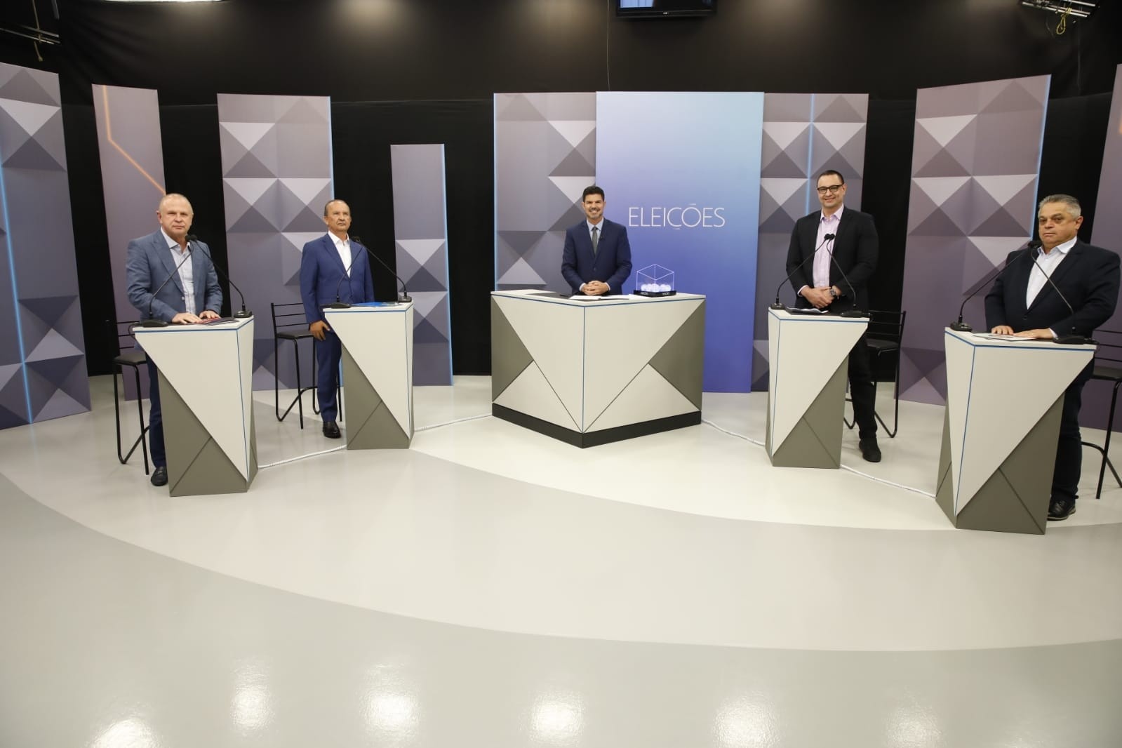 Divergências entre candidatos ao governo de Santa Catarina