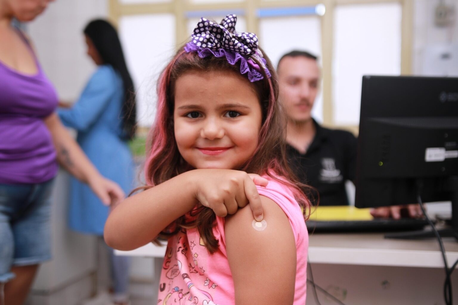 Estratégia de Vacinação em Feriado Projeta Saúde Regional e Desafios para Campo Grande