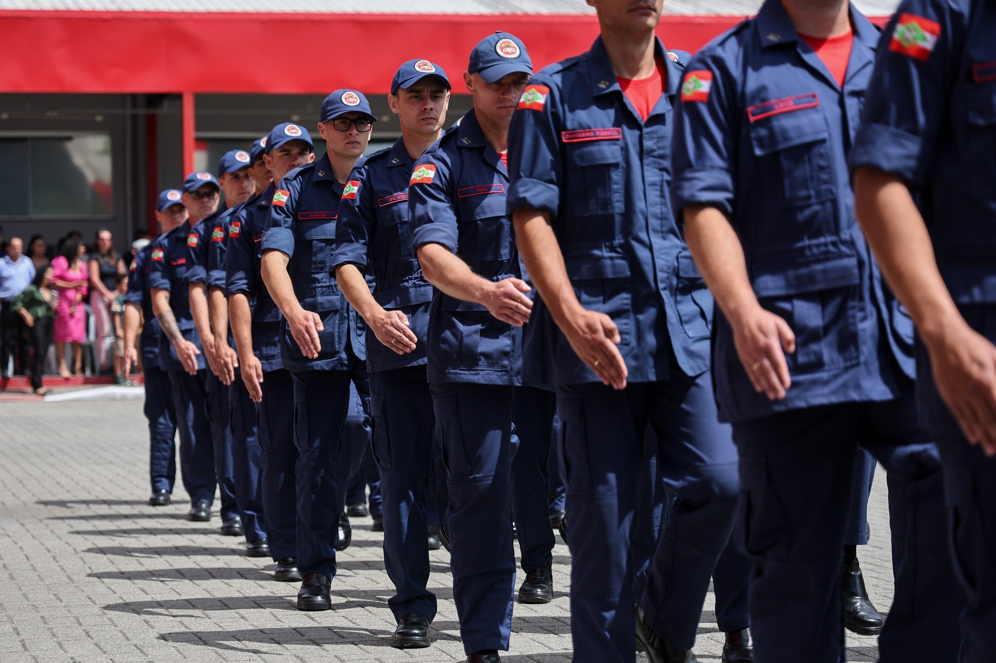 Processo Seletivo dos Bombeiros de SC: A Estratégia por Trás das Vagas Temporárias e Seu Impacto Regional