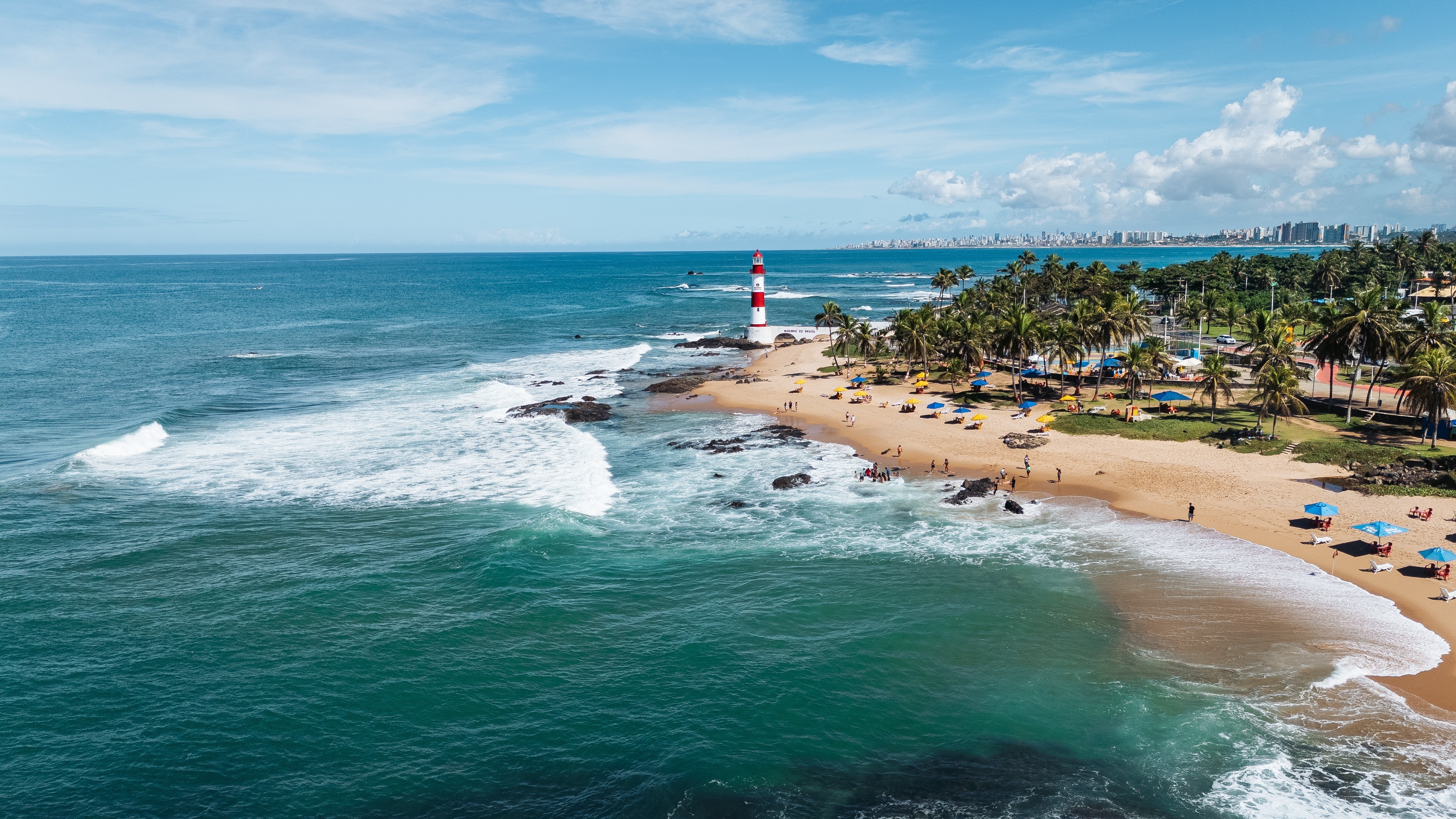 Salvador: A Crise da Balneabilidade e Seus Custos Invisíveis