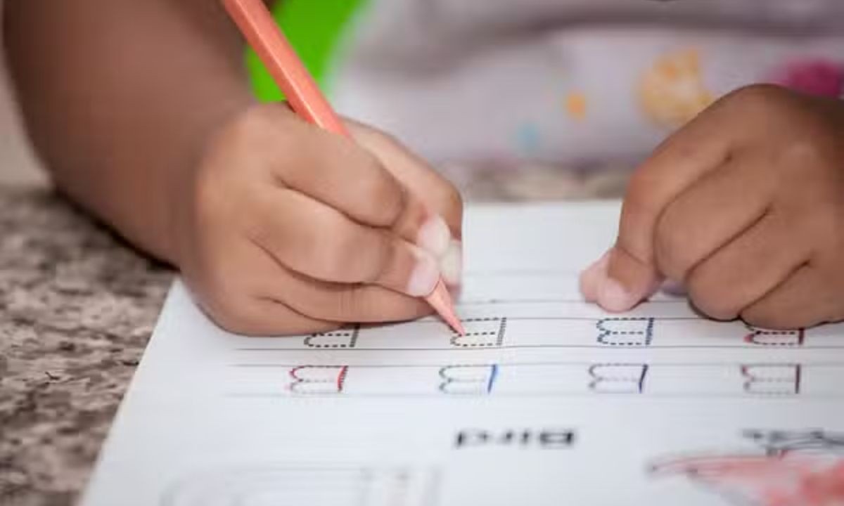 Salvador Abaixo da Meta: 50% de Crianças Alfabetizadas Exige Reflexão Urgente