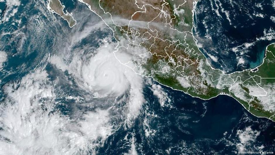 Revolução na Métrica do Desenvolvimento: Satélites e IA Rescrevem o Mapa da Pobreza Global