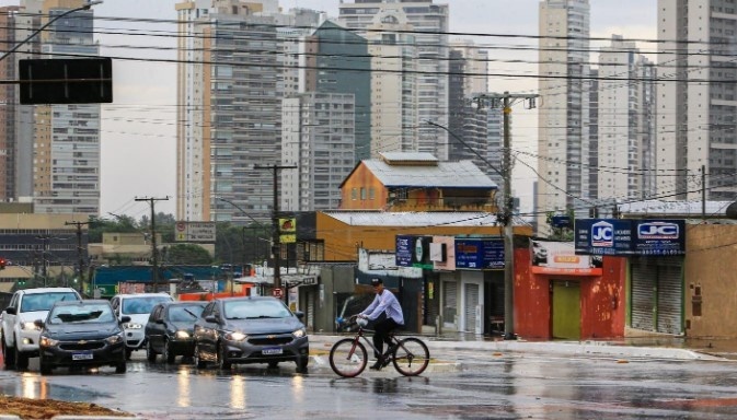 Goiás Sob Alerta Climático: A Profundidade do Impacto das Chuvas Intensas em Mais de 120 Municípios