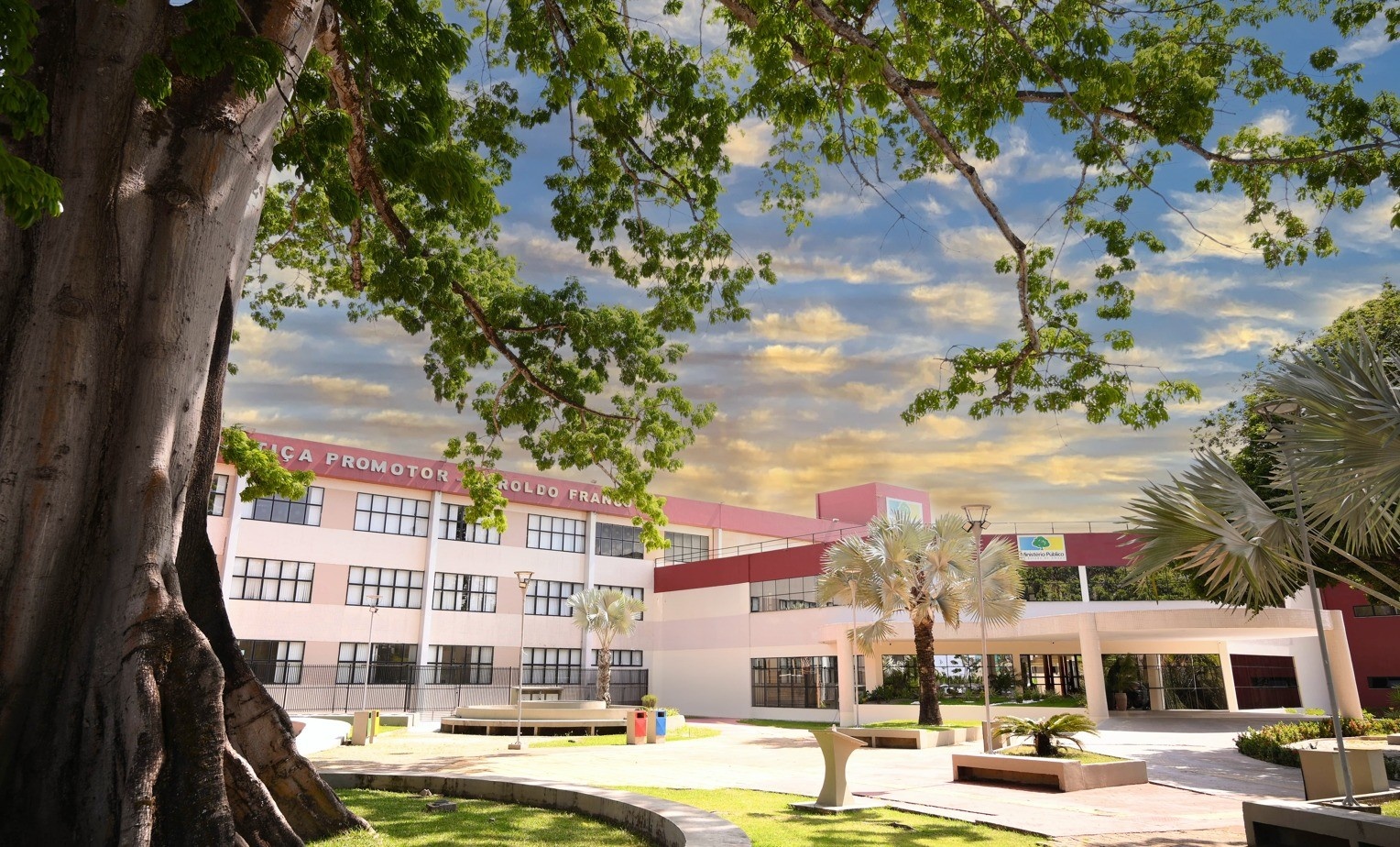 Integridade em Xeque: A Demissão de Servidor do MP-AP por Crimes Sexuais e o Impacto na Confiança Institucional