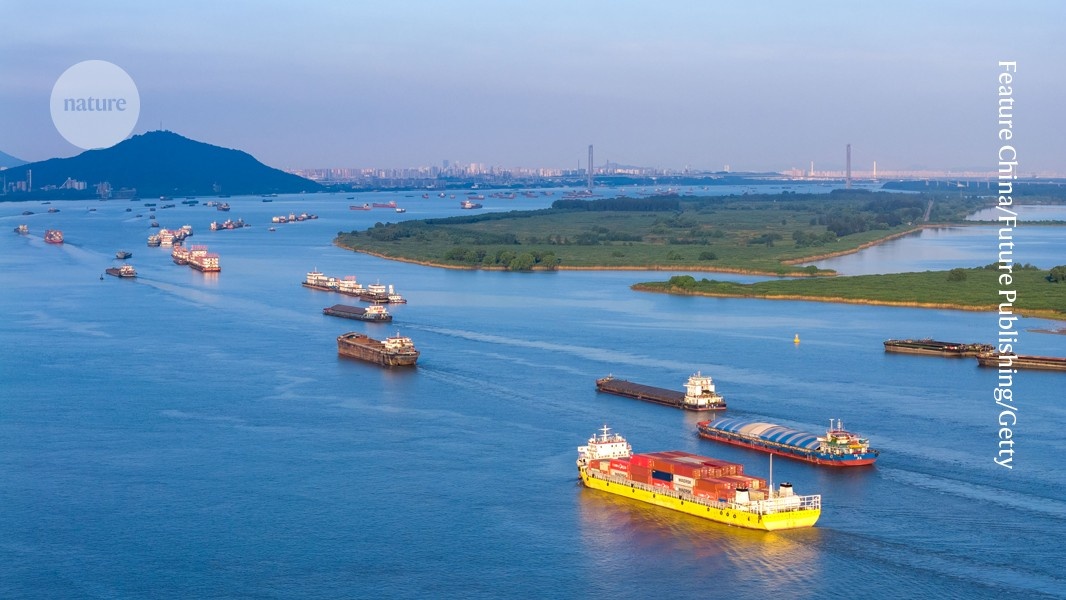 Navegação Fluvial: Um Gigante Inesperado nas Emissões Globais de CO2