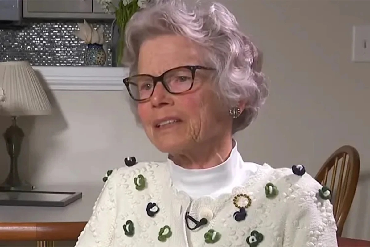 O Poder Transformador da Empatia Silenciosa: Flores Anônimas por Uma Década e Seus Reflexos Sociais