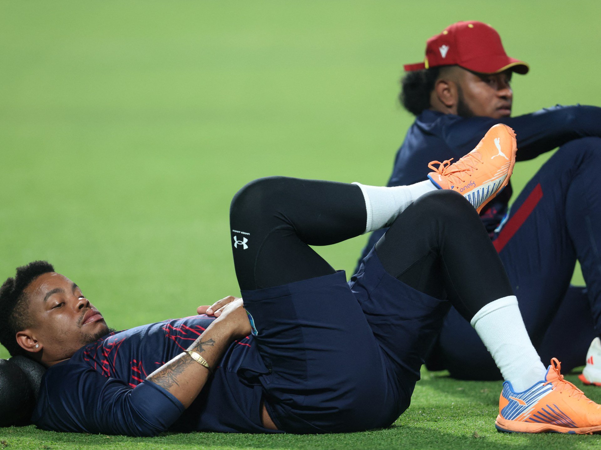 Equipes de Críquete da Copa T20 retidas na Índia por caos no Oriente Médio