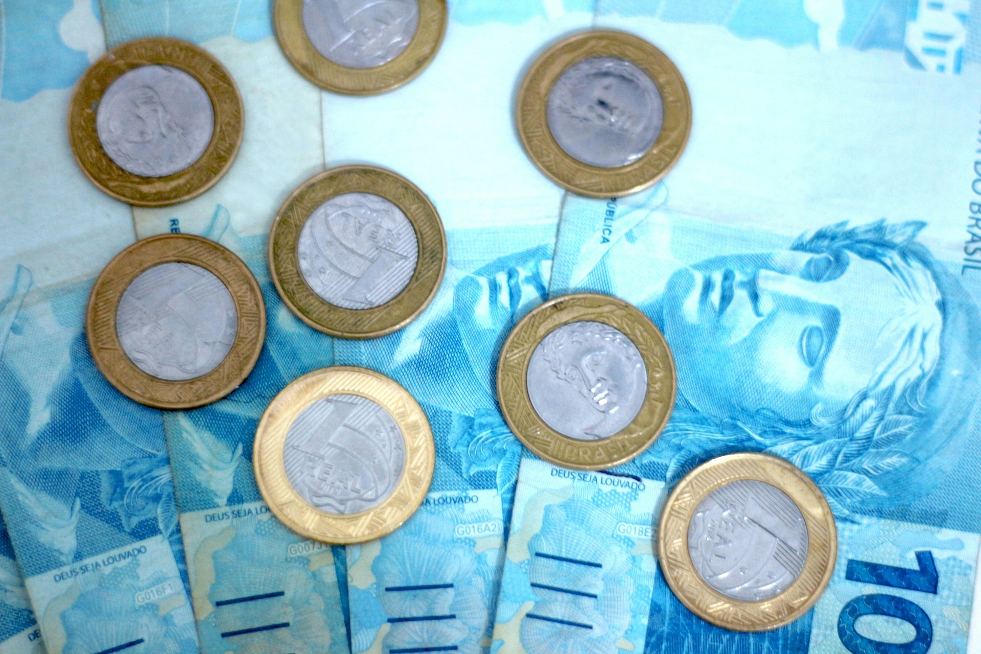 Taxas dos DIs voltam a subir ainda sob o impacto da reeleição de Lula