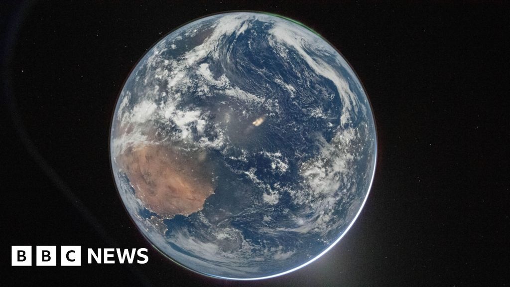 Silêncio Estratégico na Lua: Os 40 Minutos de Isolamento da Artemis e o Futuro da Conectividade Espacial