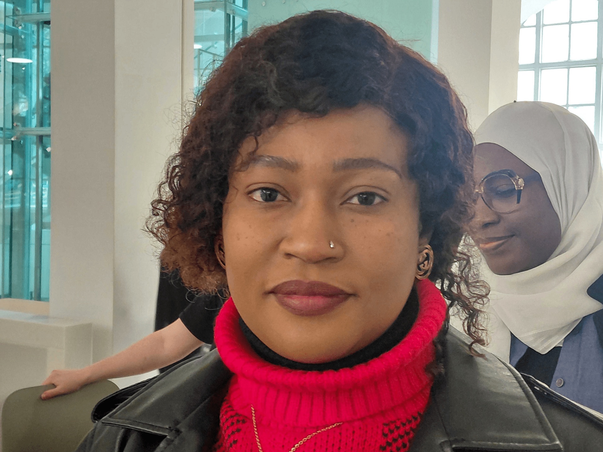 Racismo na Única: O Impacto Sobre a Sociedade e a Economia