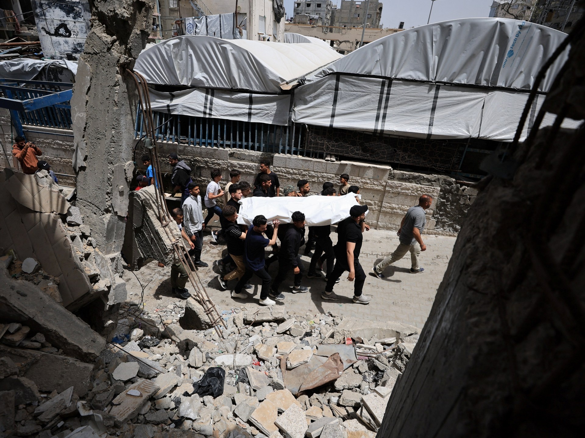 Ataque em Gaza: Cozinhas Comunitárias e a Crise Humanitária Sob Fogo Cruzado