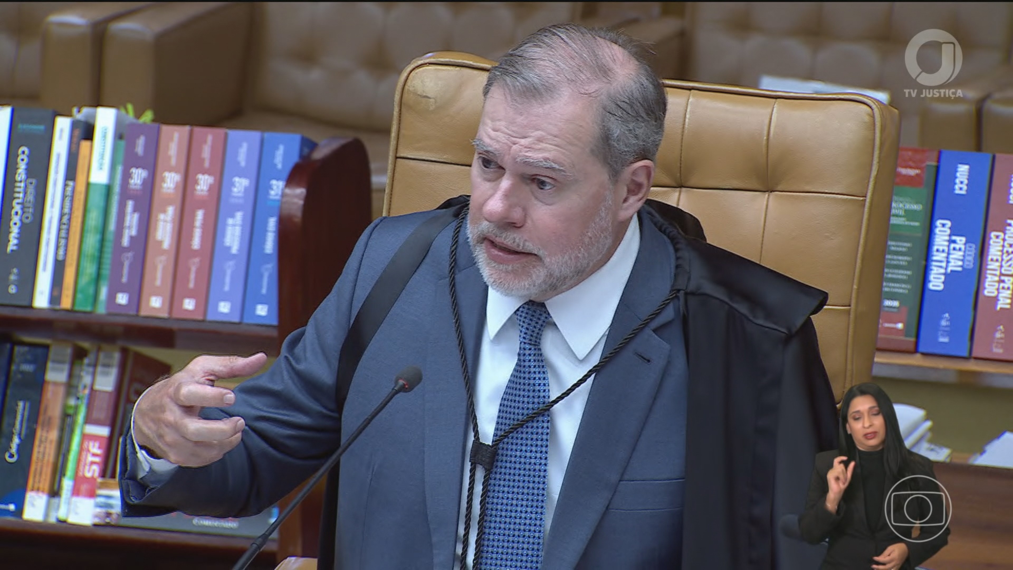 Declaração de Suspeição de Toffoli no Caso BRB-Master e o Efeito Cascata na Confiança Institucional