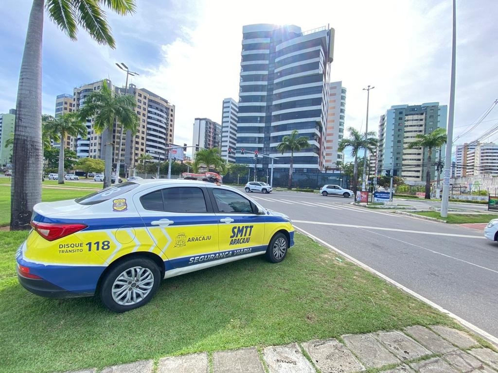 Aracaju: Navegando entre o Fervor dos Eventos e os Desafios da Mobilidade Urbana