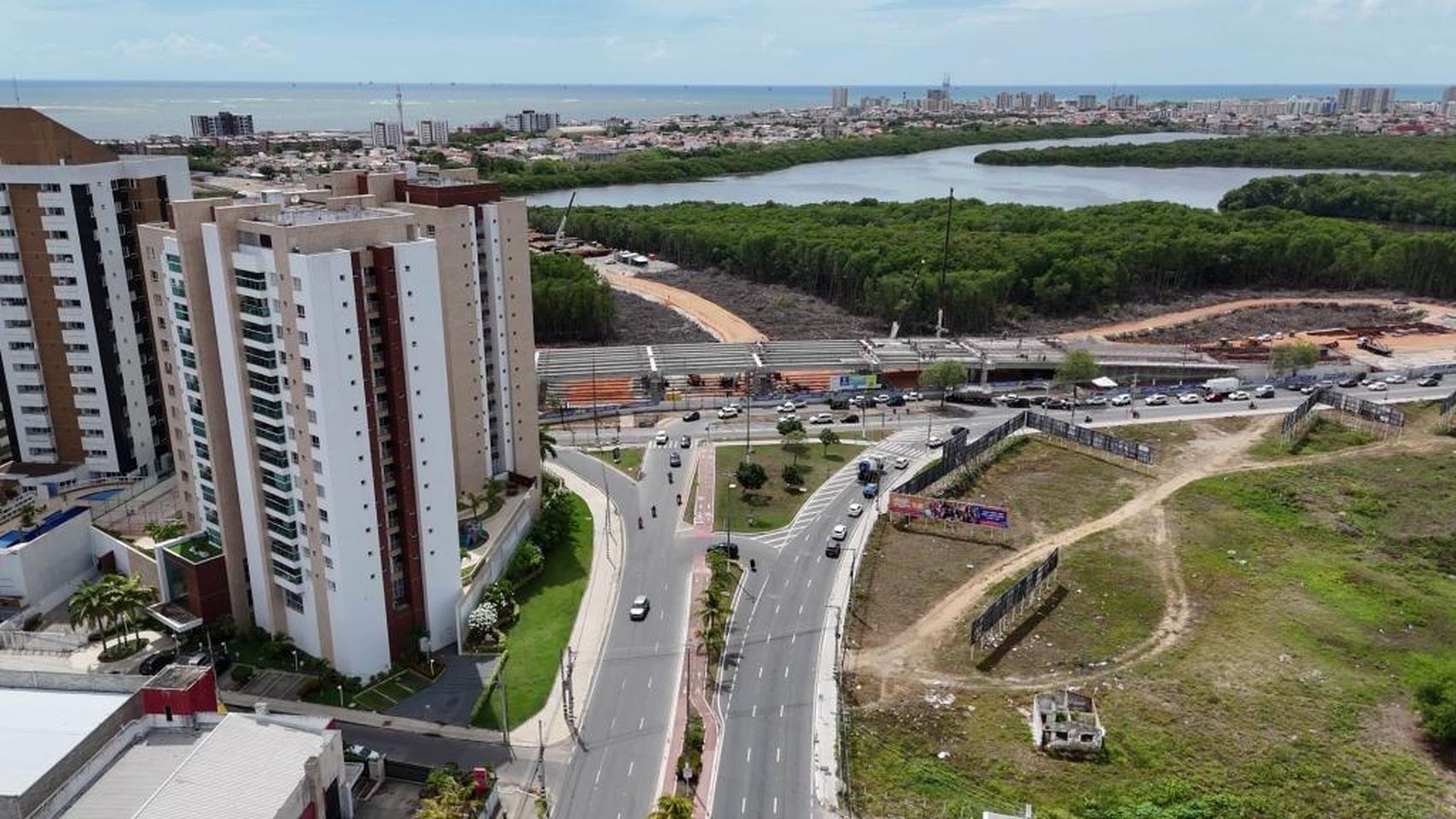 Aracaju: Nova Alteração no Trânsito do Complexo Maria do Carmo Redesenha a Rotina Urbana