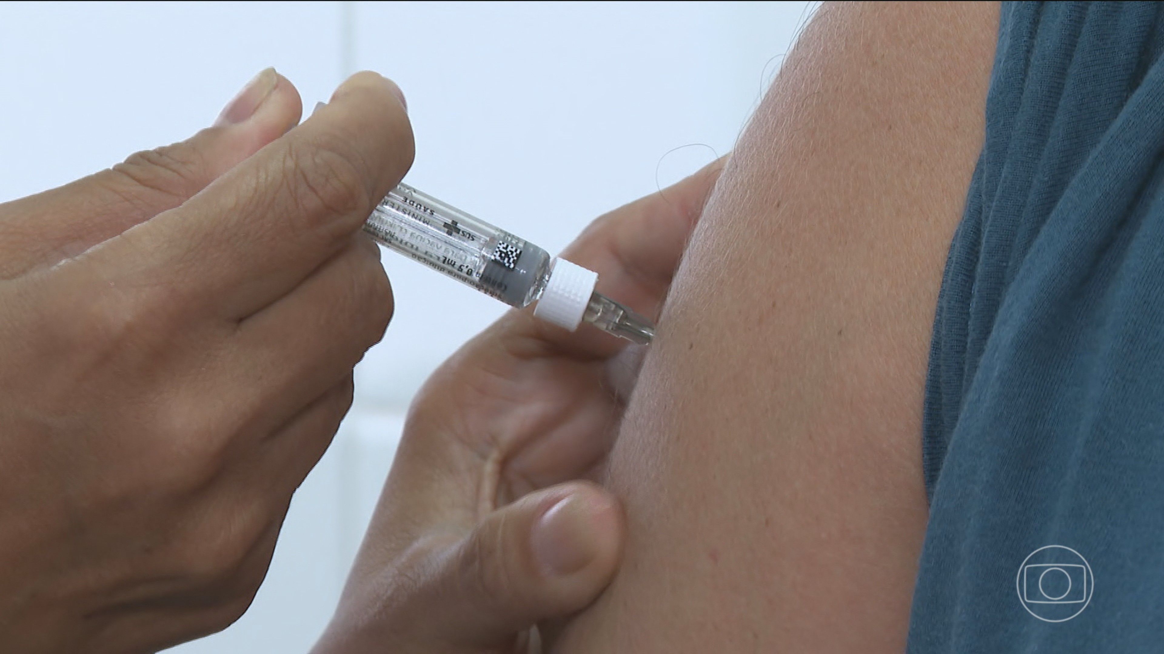 Vacinação contra Chikungunya em Sergipe: Análise da Adesão e Adaptação Estratégica Regional