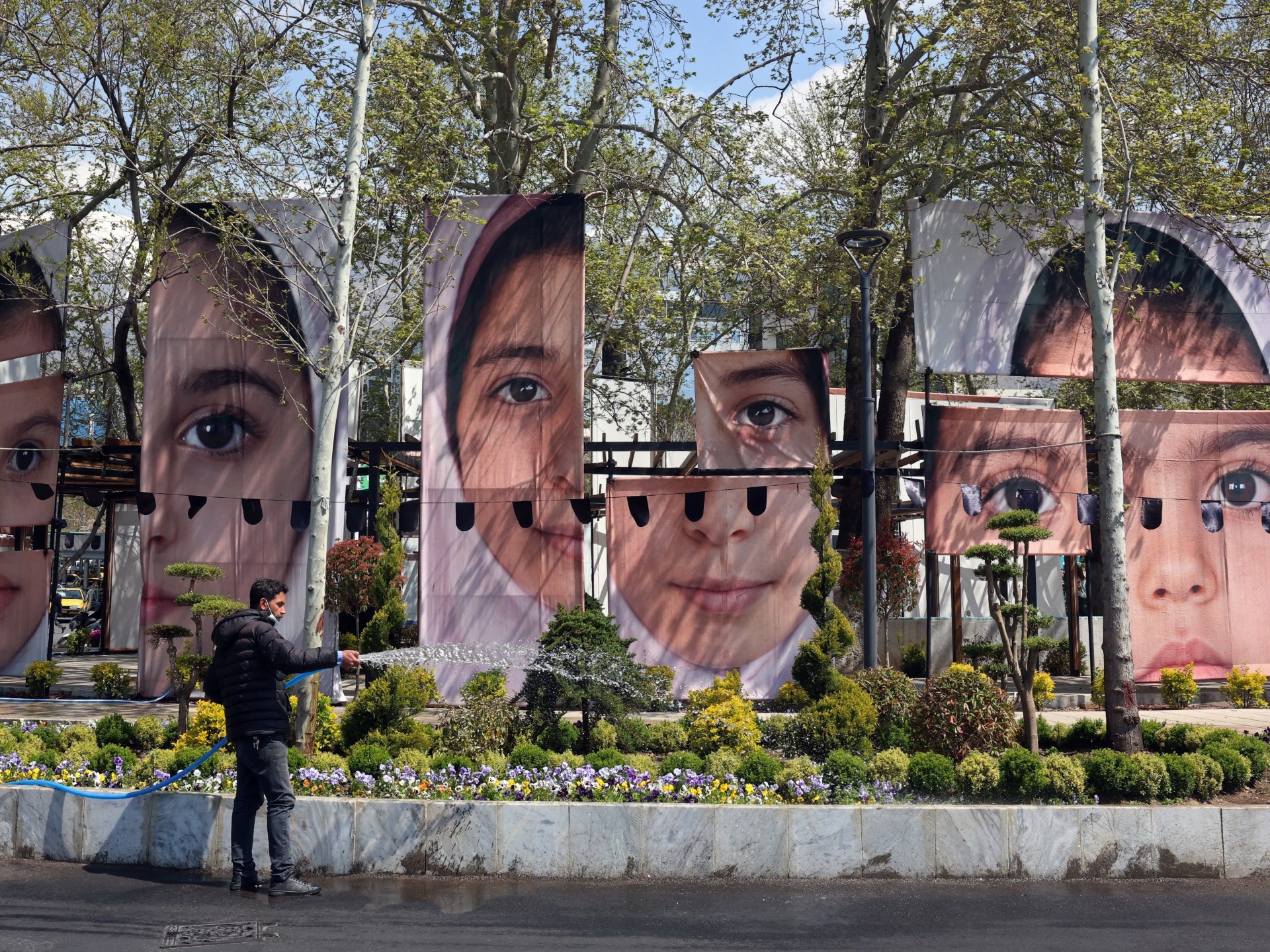 Choque de Narrativas: Alegações de Trump sobre Concessões Iranianas Desencadeiam Crise Interna em Teerã