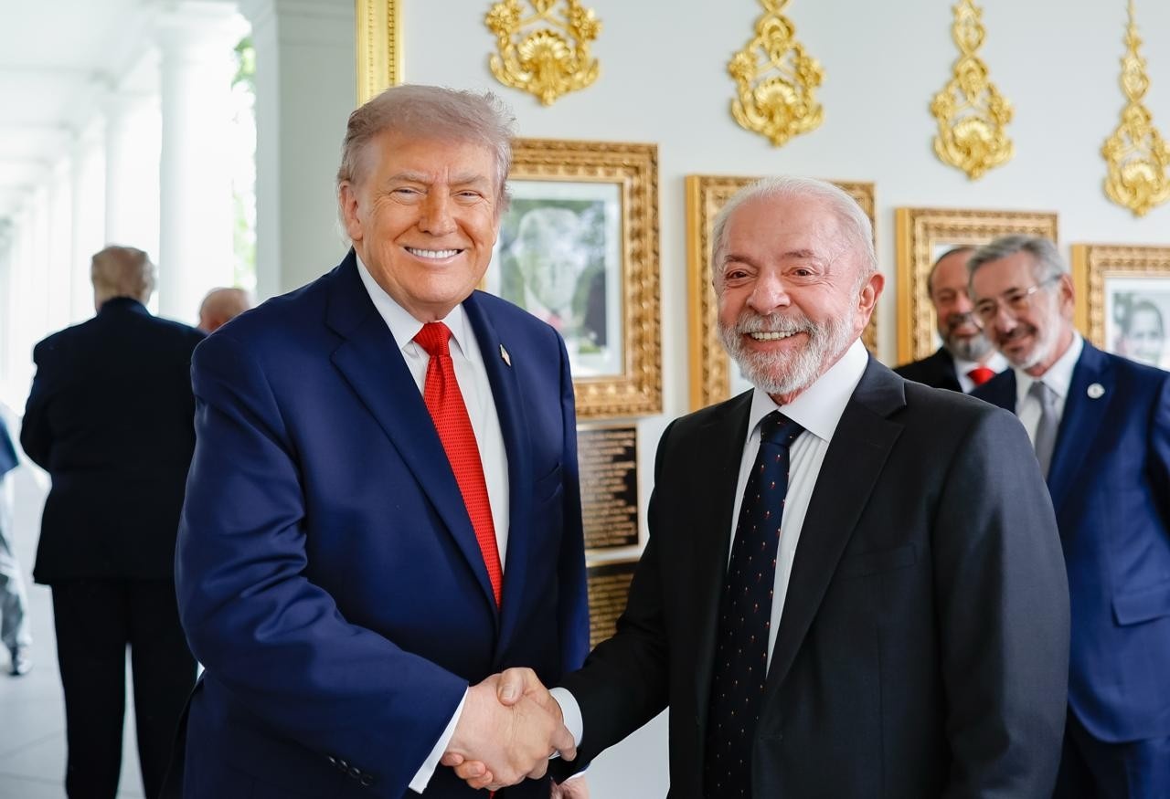 A Nuance Geopolítica da Aproximação: Trump Elogia Lula em Encontro Estratégico