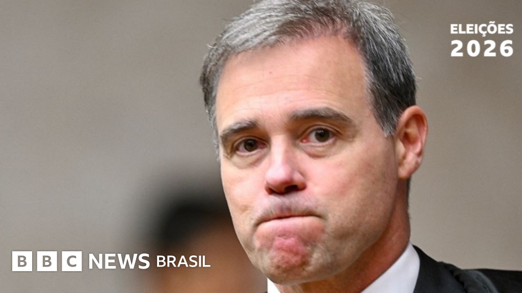 TSE proíbe posts que ligam Flávio a plano de tirar título de padroeira de Nossa Senhora Aparecida; Mendonça suaviza voto sobre publicação de Antonio Tabet