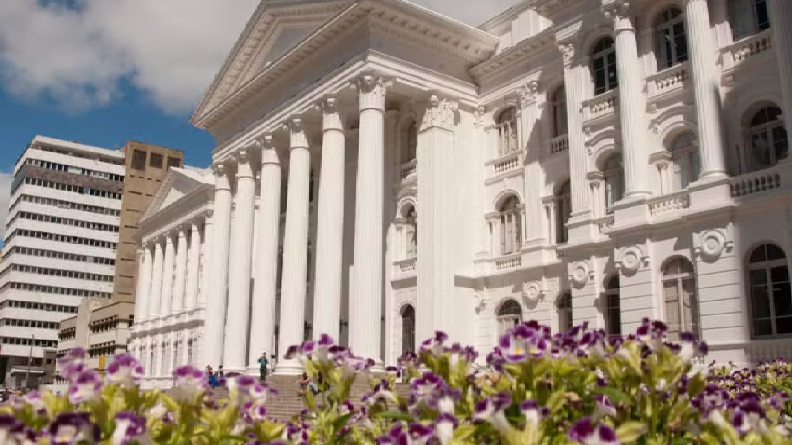 UFPR Investiga Ameaças de Estupro: Um Alerta Profundo sobre a Segurança no Ambiente Acadêmico