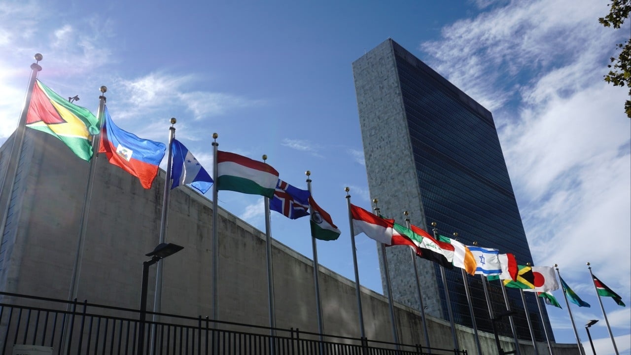 A Permanência dos EUA na ONU e a Ascensão Chinesa: O Xeque-Mate Geopolítico