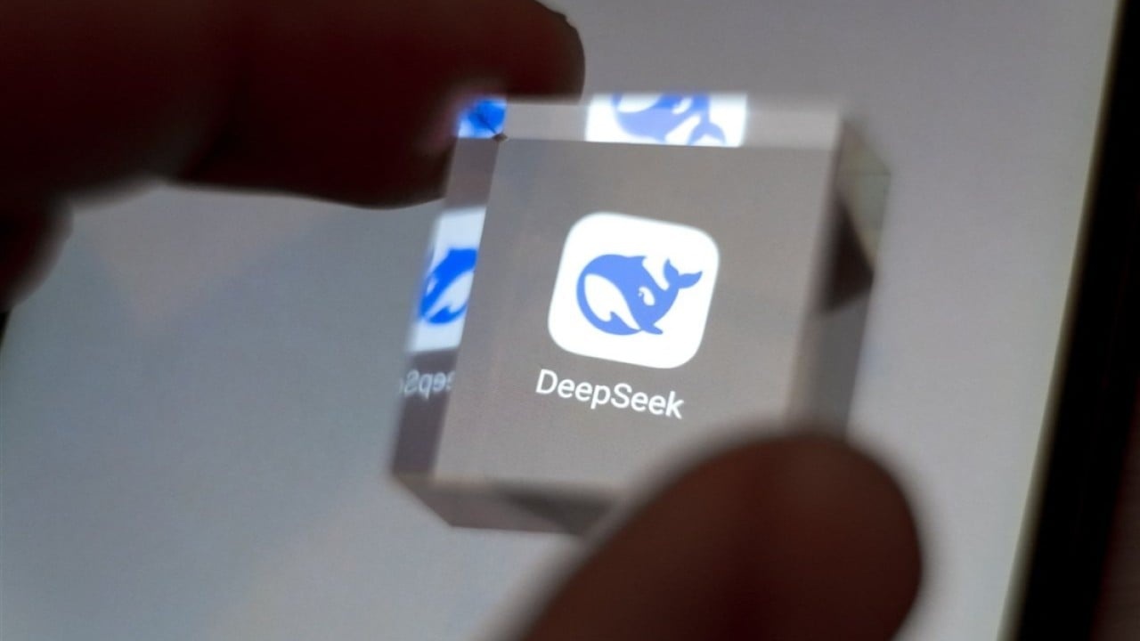A Corrida da IA: DeepSeek V4 e o Dilema da Inovação Chinesa Frente ao Cenário Global