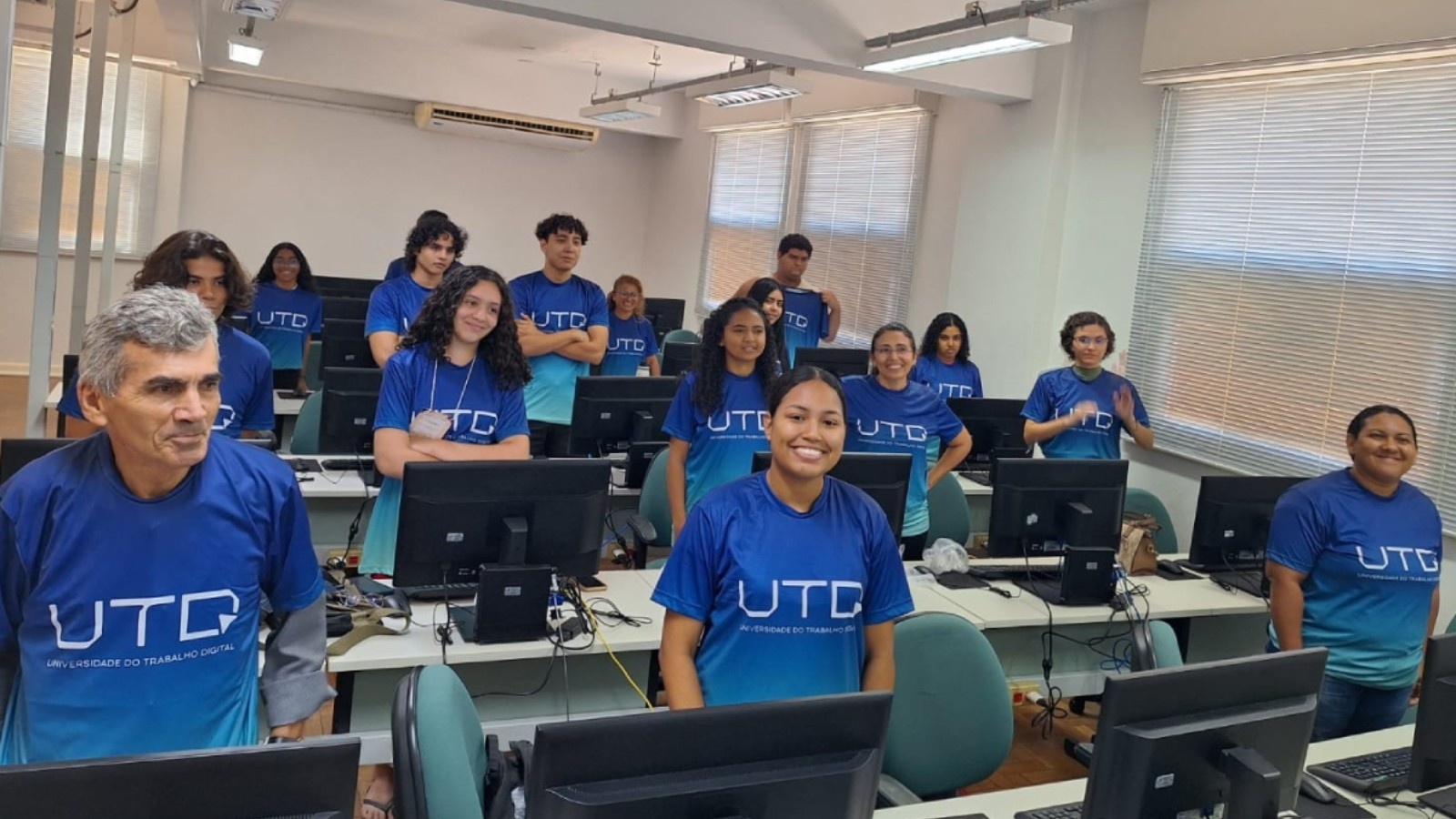 Onda Digital no Ceará: Mais de 500 Vagas Gratuitas em Tecnologia Moldam Futuro Regional