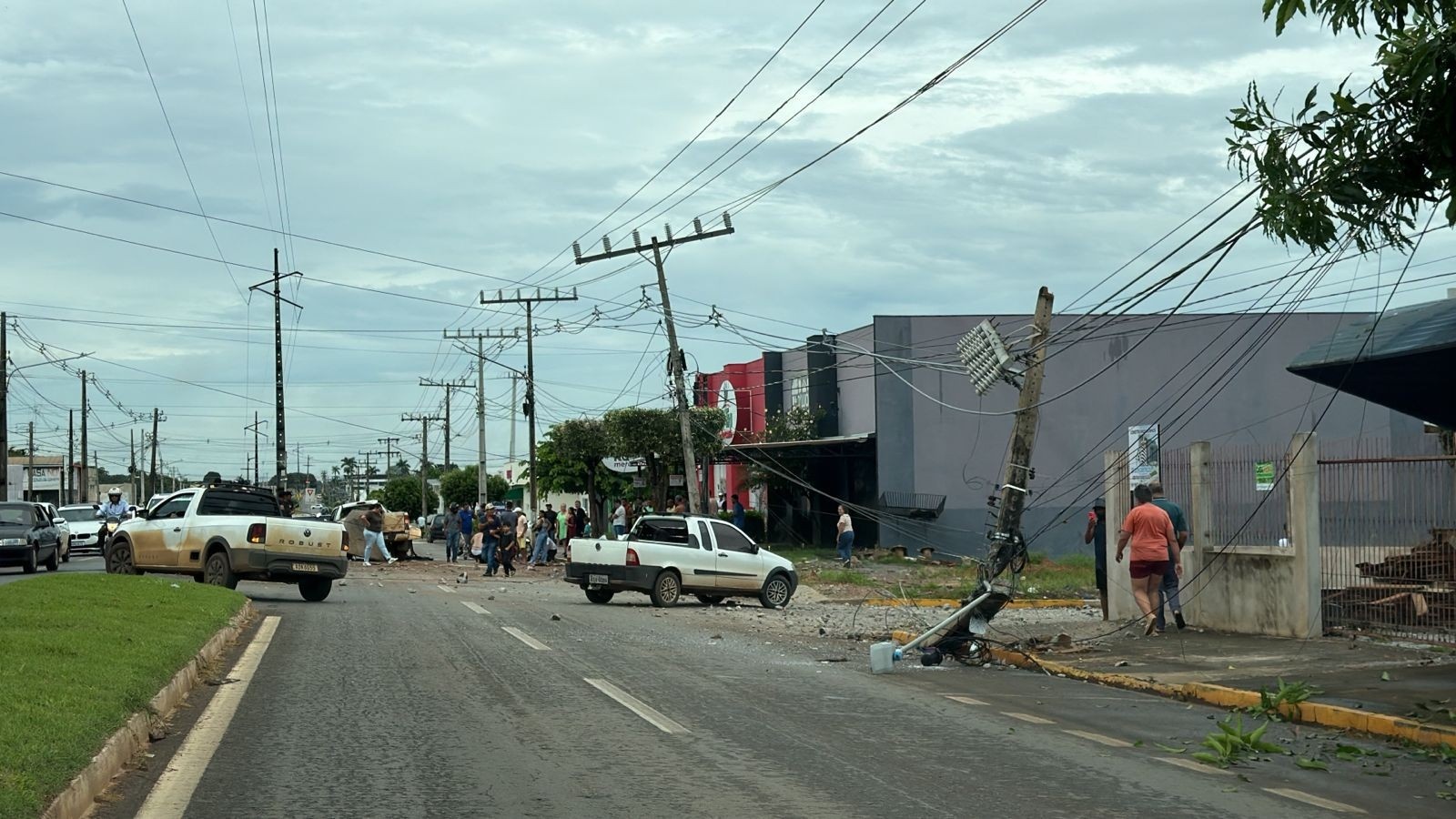 Sorriso: Acidente na Avenida Noemia Dalmolin Expõe Fraturas na Segurança Urbana e Desafios de Crescimento Regional