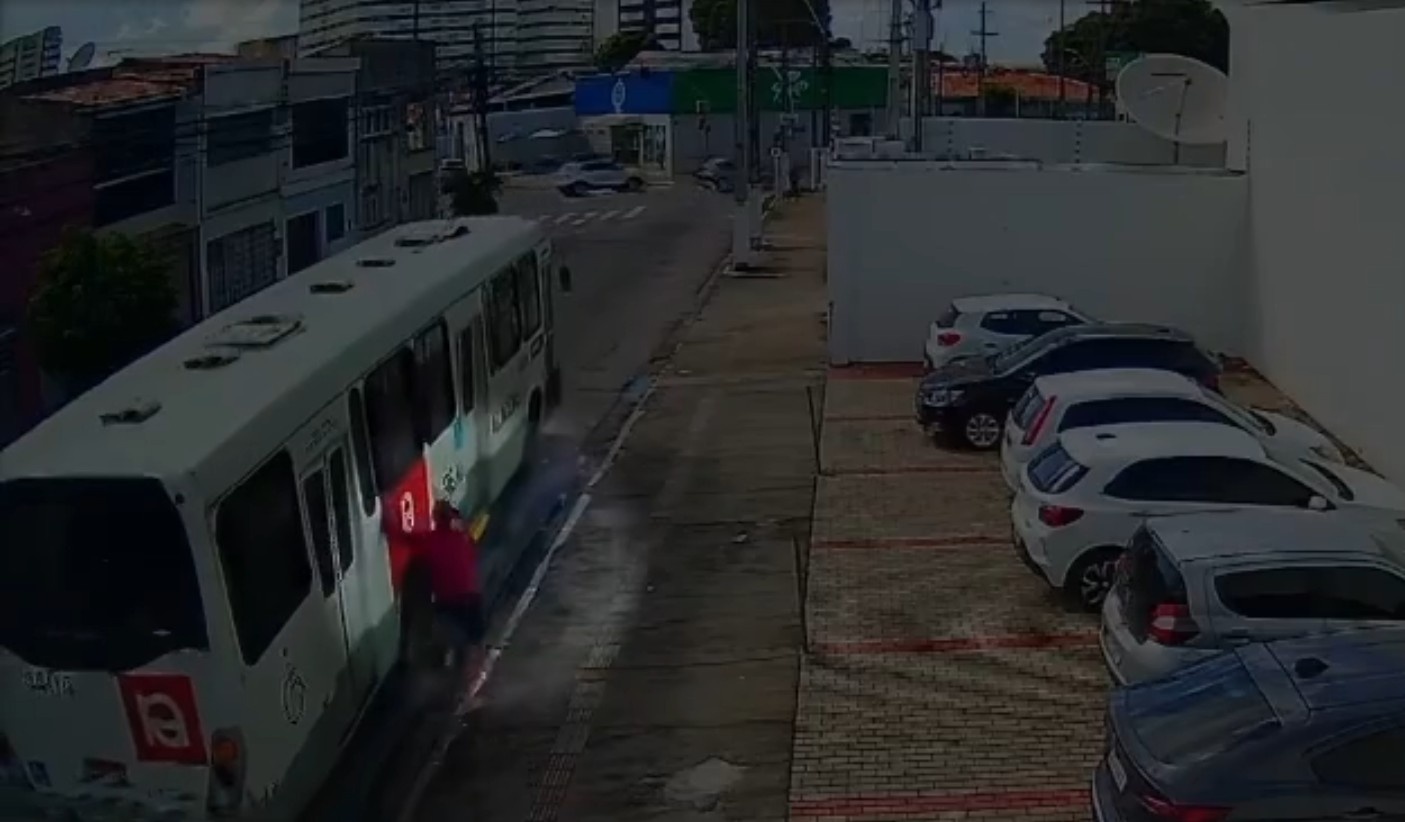 Maceió: O Assalto no Ônibus como Espelho da Vulnerabilidade Urbana e os Desafios da Segurança Pública