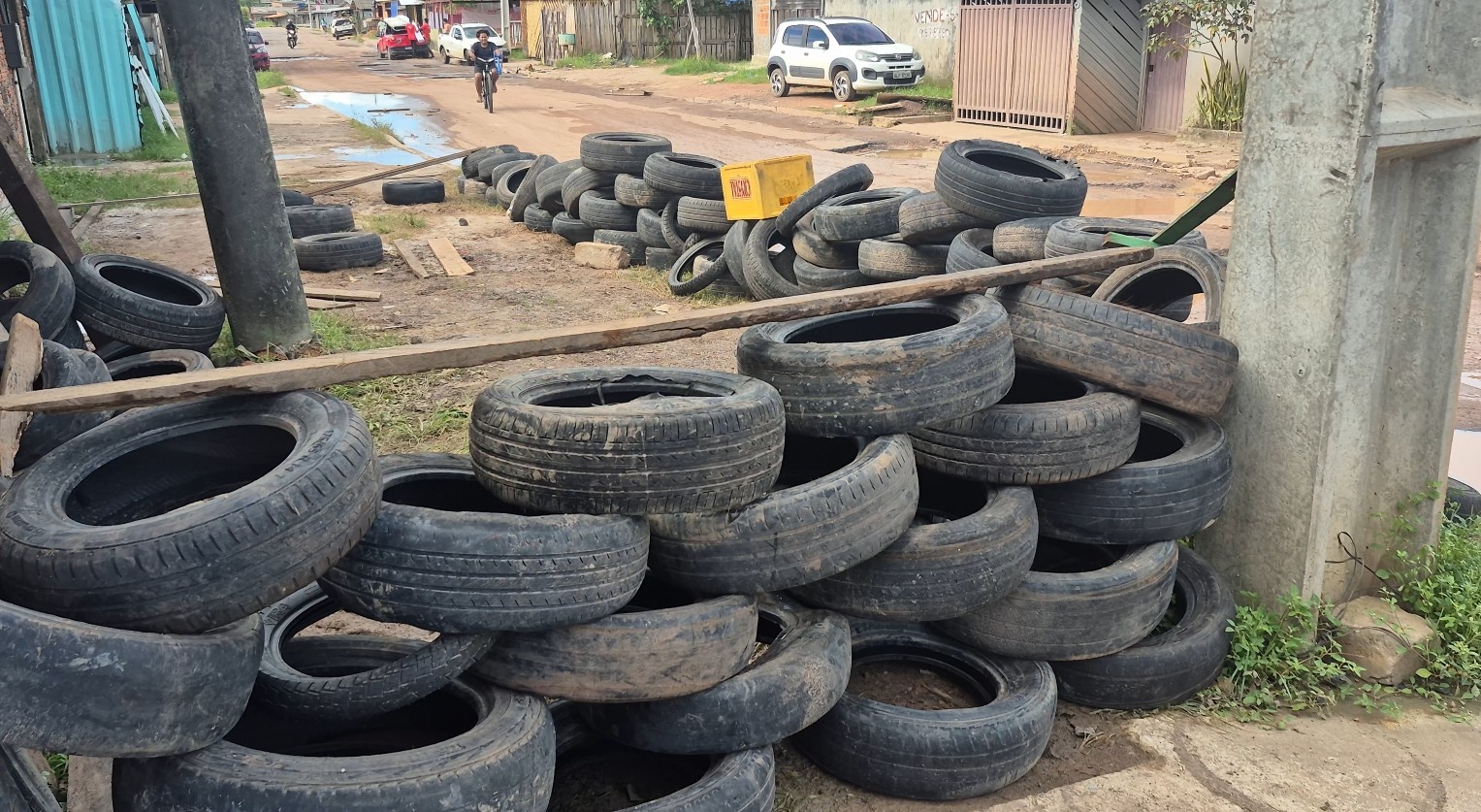 Crise da Infraestrutura Urbana em Macapá: Análise da Rua Eurico dos Santos Barbosa e o Colapso da Mobilidade Regional