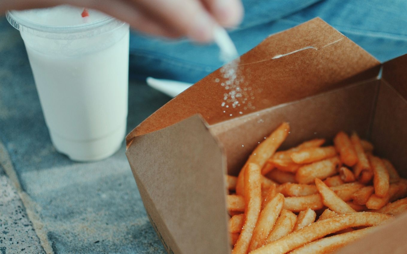 O Sal Invisível e o Impacto Direto na Economia Doméstica e Nacional