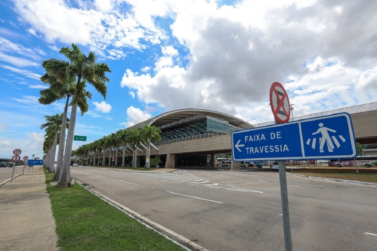 Natal Consolida Vínculo Aéreo com Uruguai: Análise Profunda da Nova Rota Direta