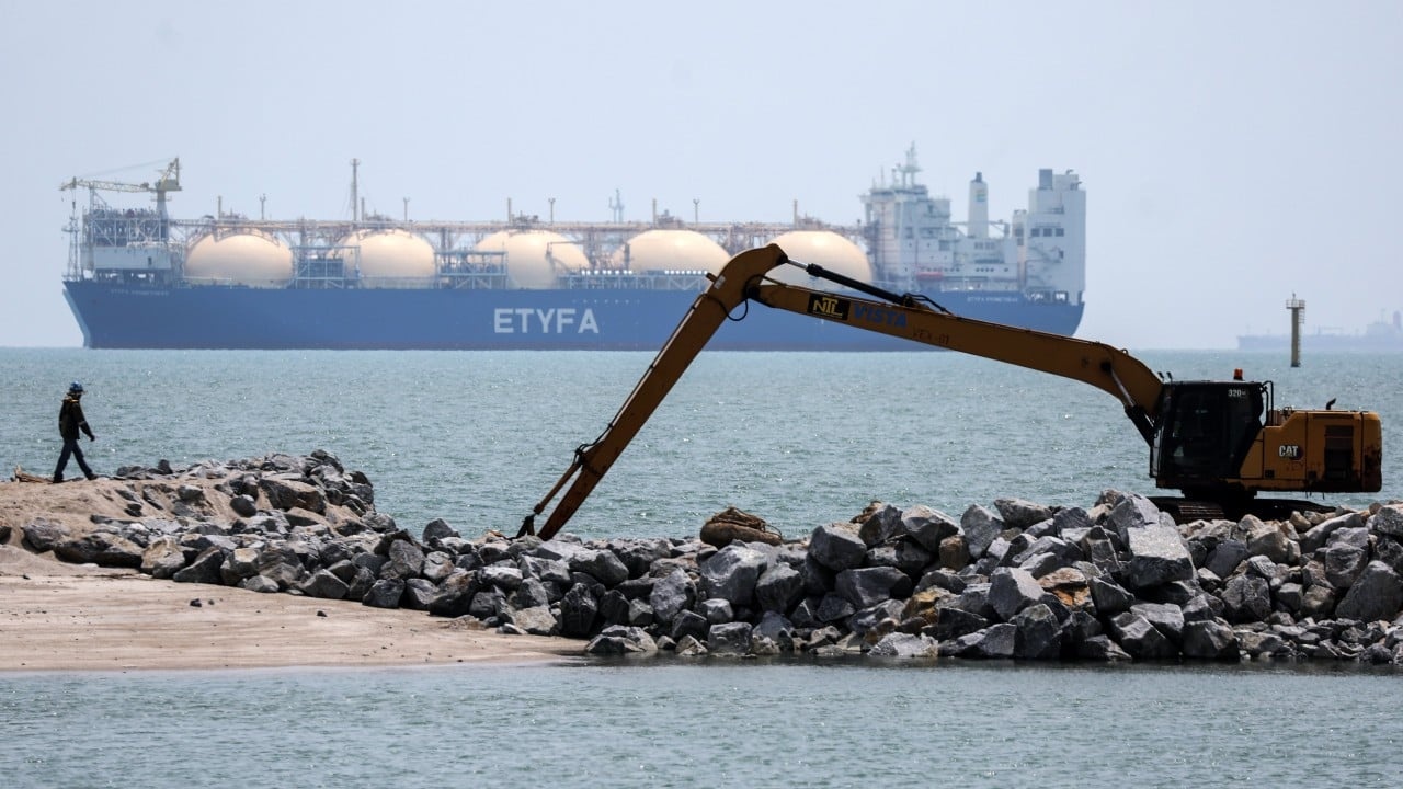 Estreito de Malaca: A Tensão Geopolítica entre Livre Navegação e Pedágio Marítimo