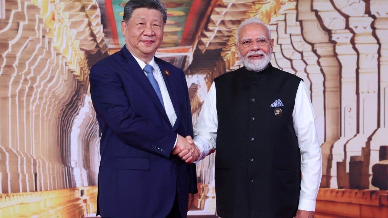 A Complexa Dança Geopolítica entre Índia, China e EUA: Implicações para a Ordem Global