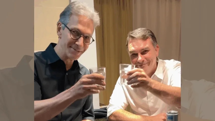 Movimentação Eleitoral 2026: Zema e Flávio Bolsonaro Sinalizam Chapa e Reconfiguram Cenário
